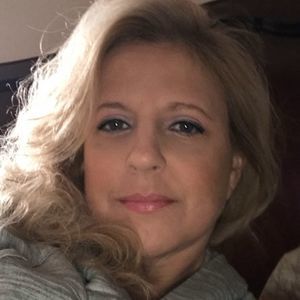 Meet your Posher, Renee
